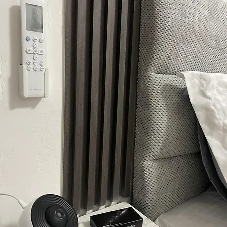 Moonlight Apartment *